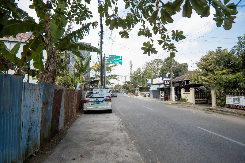 Tanah 630 m² Pinggir Jalan Pulau Laut, 6 Menit Jalan Kaki ke Siring Banjarmasin 2