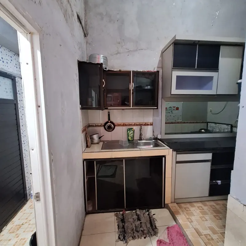 Rumah Dijual Dua Lantai di Landasan Ulin 3
