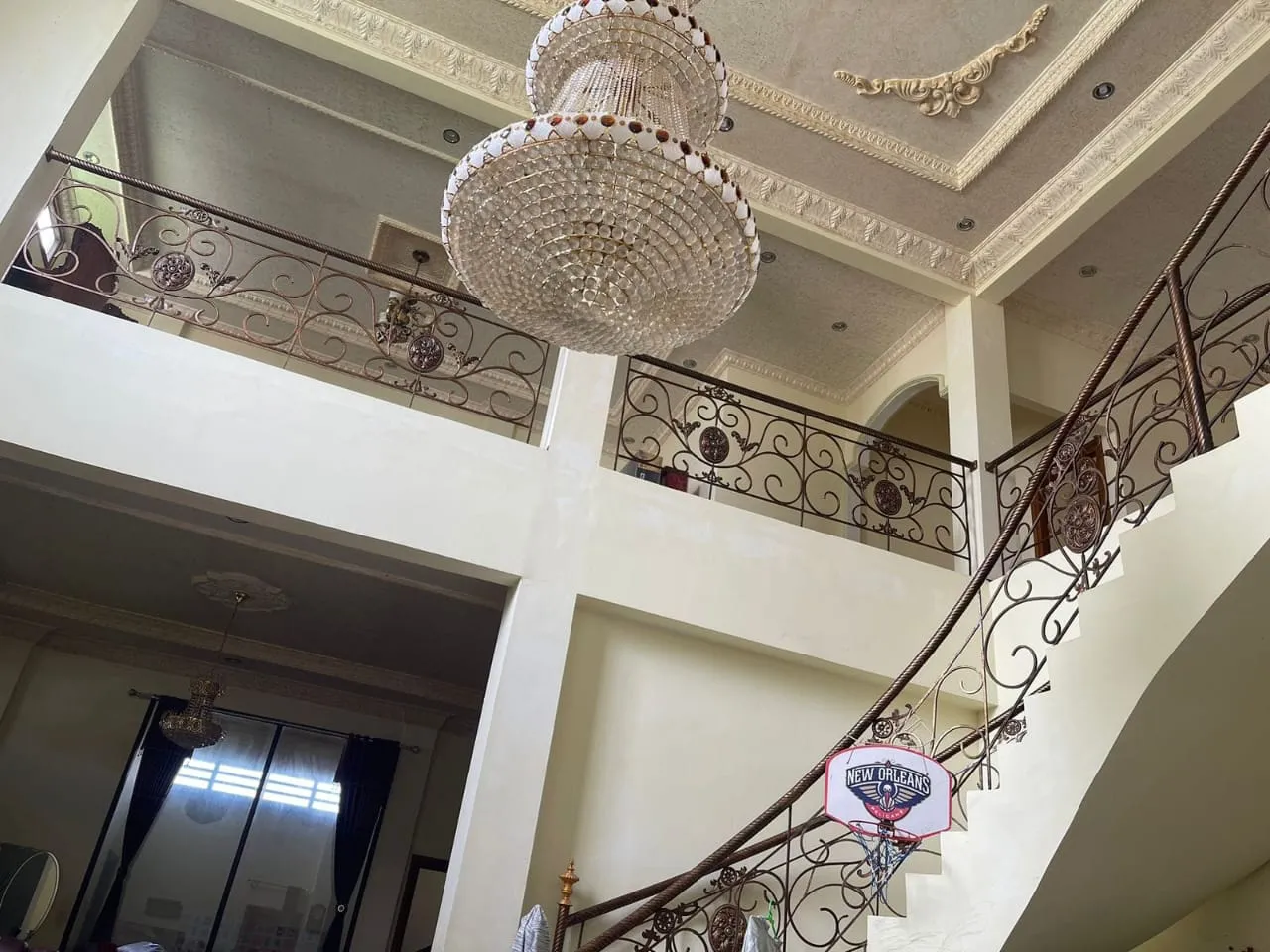 Rumah Dijual 3 Lantai Full Furnished di Sultan Adam, Banjarmasin 6