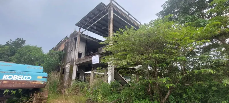 Tanah dan Bangunan Eks Convention Dijual Samping Hotel Grand Tan 2