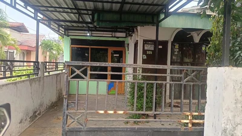 Rumah Klasik 2 Kamar Dijual di Banjarbaru 2