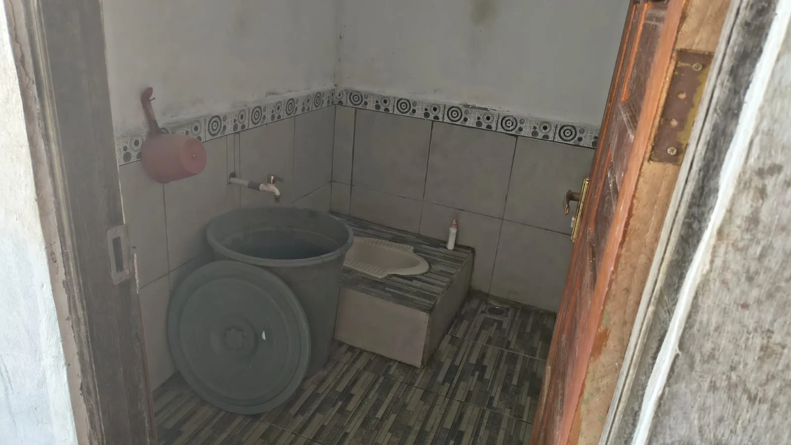 Rumah 5 Kamar Dijual di Pandawan, Hulu Sungai Tengah 11
