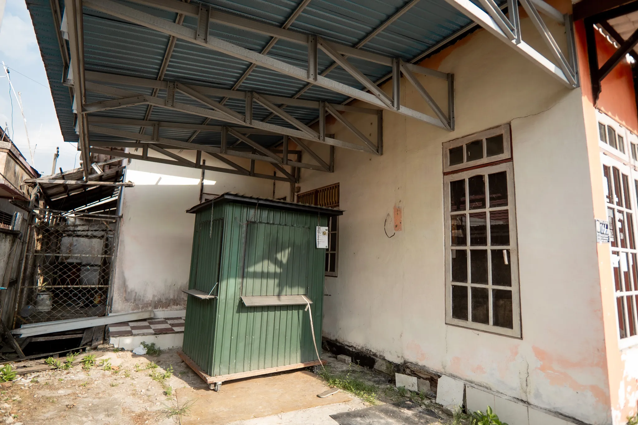 Rumah Dijual 360 m² di Kader Permai 1, 8 Menit ke UNISKA 3