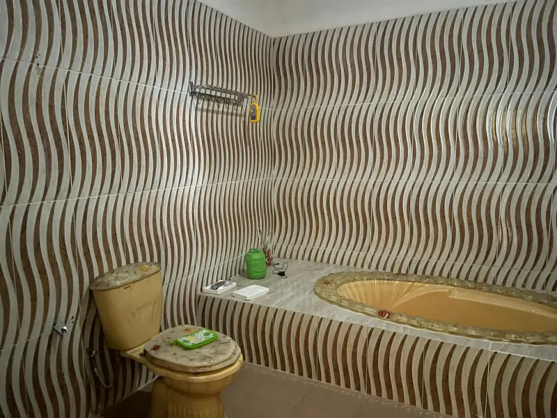 Rumah Dijual 3 Lantai Full Furnished di Sultan Adam, Banjarmasin 3