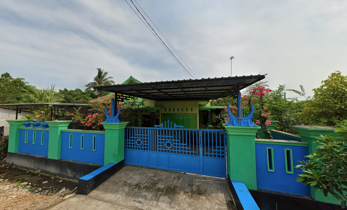 Rumah 4 Kamar Full Furnished di Landasan Ulin