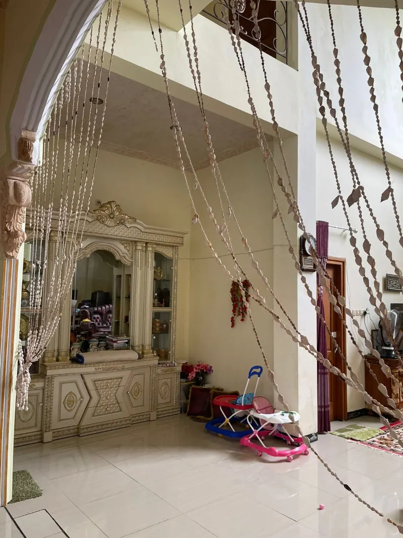 Rumah Dijual 3 Lantai Full Furnished di Sultan Adam, Banjarmasin 2